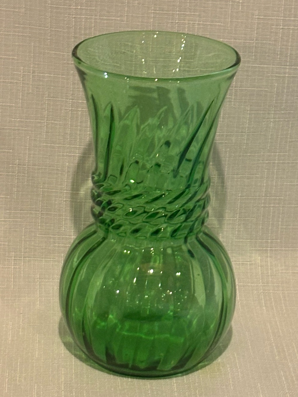 Vintage Anchor Hocking Green Glass Swirl Decorative Vase